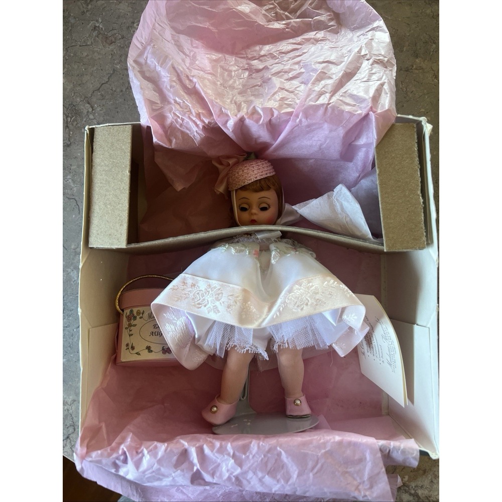 Madame Alexander Wendy Makes It Special 75th Anniversary Doll